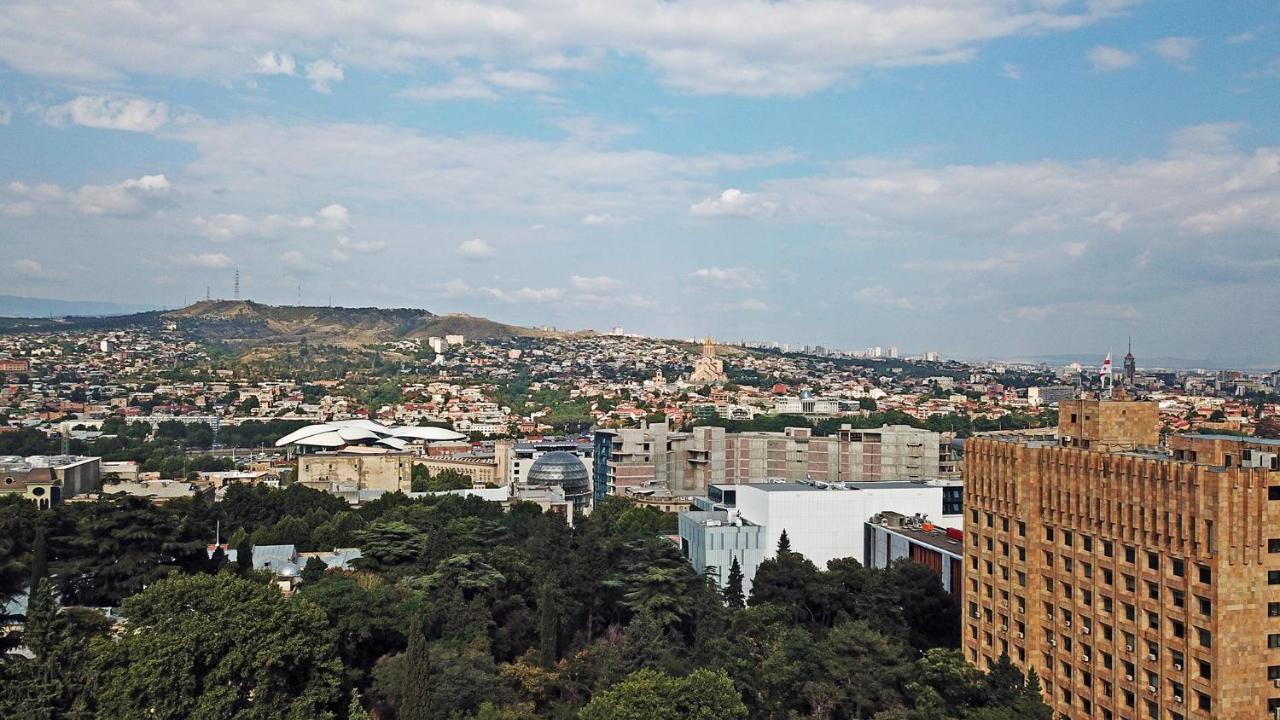 Royz Hostel Tbilisi Ngoại thất bức ảnh
